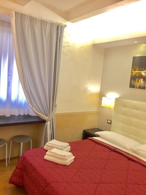 Vatican Accommodations Roma Esterno foto