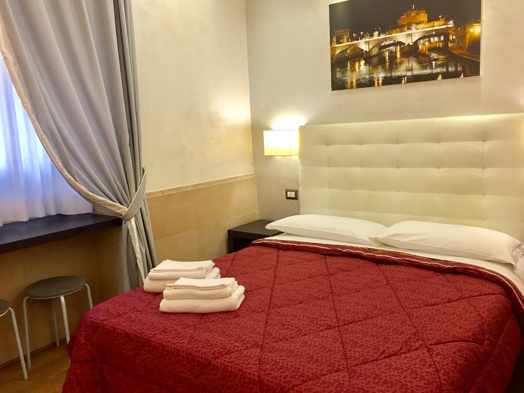 Vatican Accommodations Roma Esterno foto