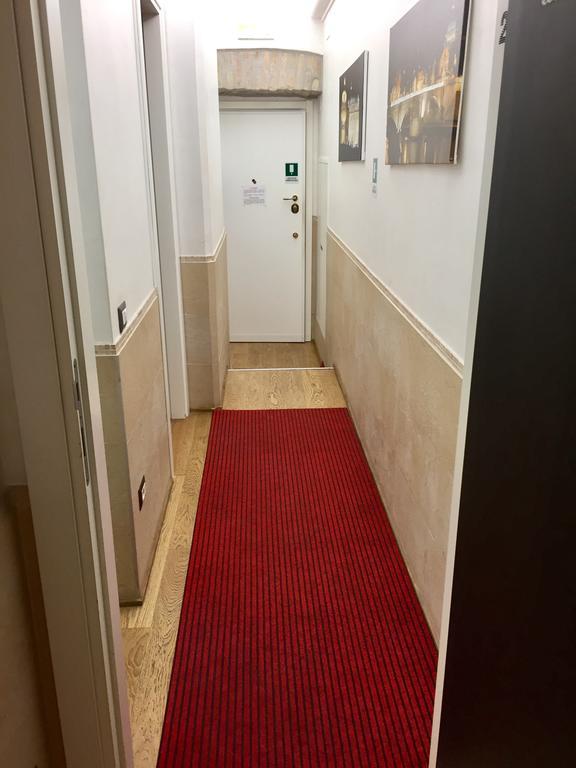Vatican Accommodations Roma Esterno foto